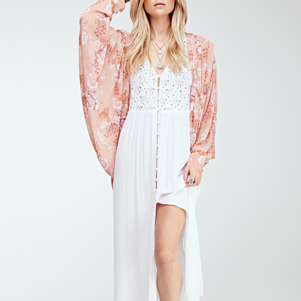 Kimono - Picture 7 of 8